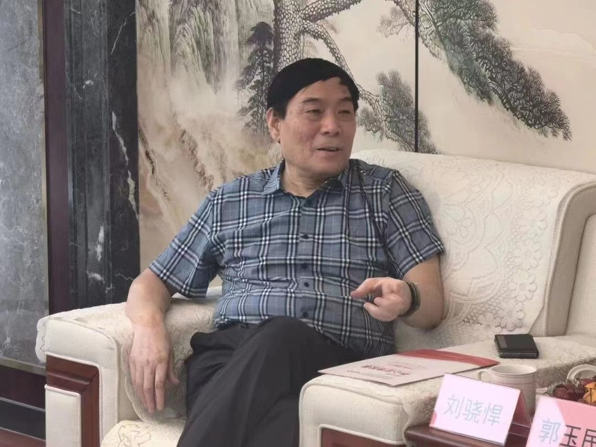 河北省医药行业协会刘骁悍书记一行走进河北永丰药业 image